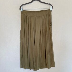 VINCE CAMUTO Women’s Size Small Olive Wide Leg Gaucho Pants Pockets